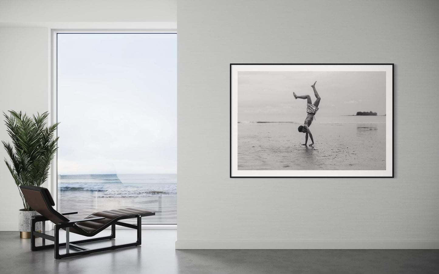 Coastal Kick Acrobat (BW)