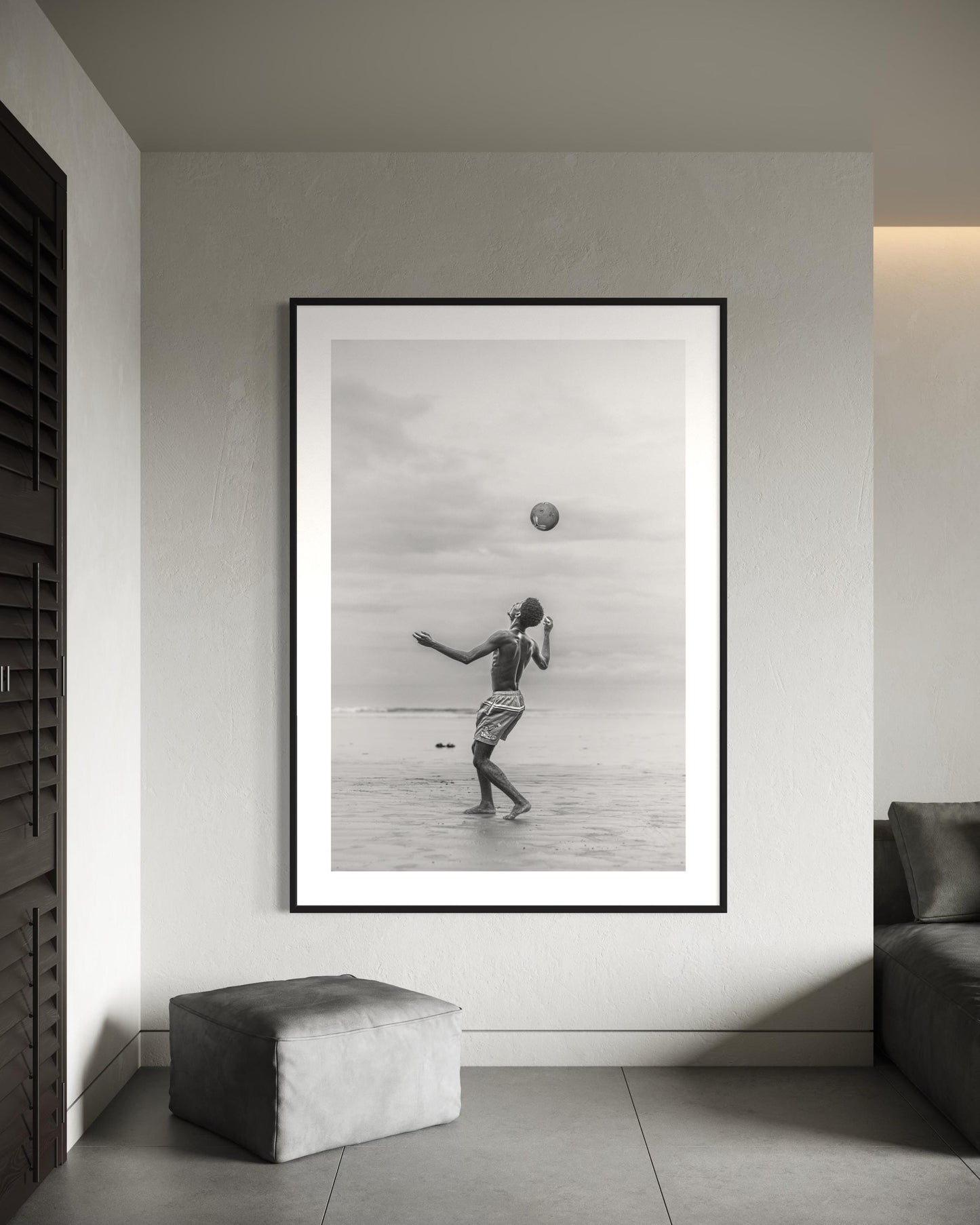 Coastal Kick - The Juggle (BW)